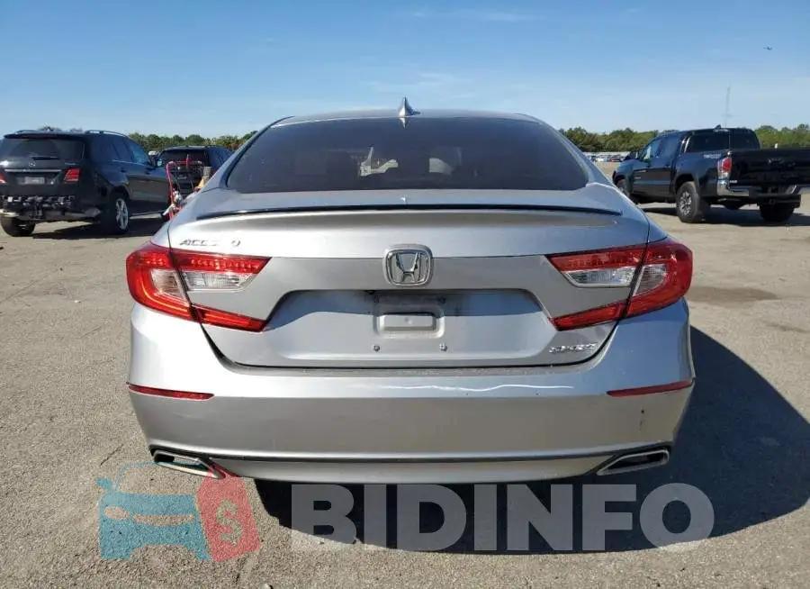 1HGCV1F35KA101832 Photo# 6