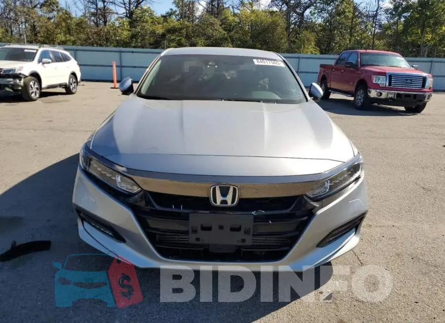 1HGCV1F35KA101832 Photo# 5