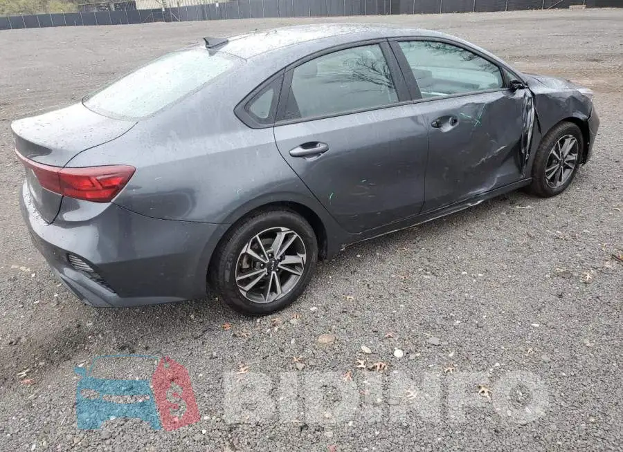 3KPF24AD1PE574475 Photo# 3