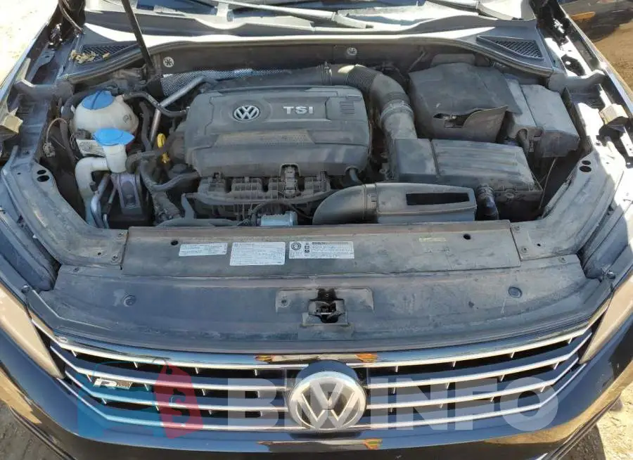 1VWDT7A38HC079113 Photo# 11