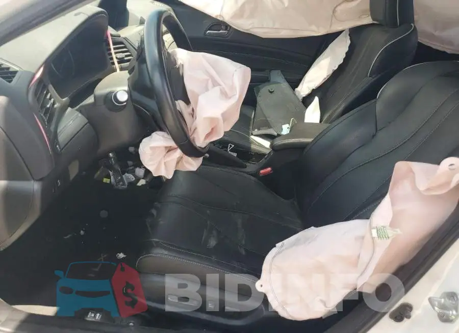 19UDE2F77NA005248 Photo# 7