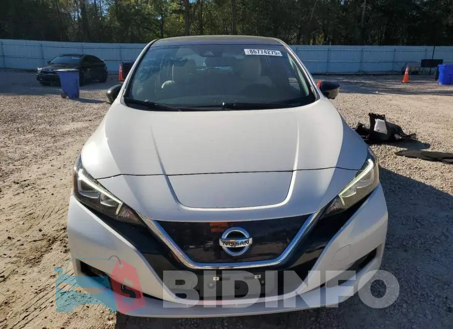 1N4AZ1CP1KC304955 Photo# 5