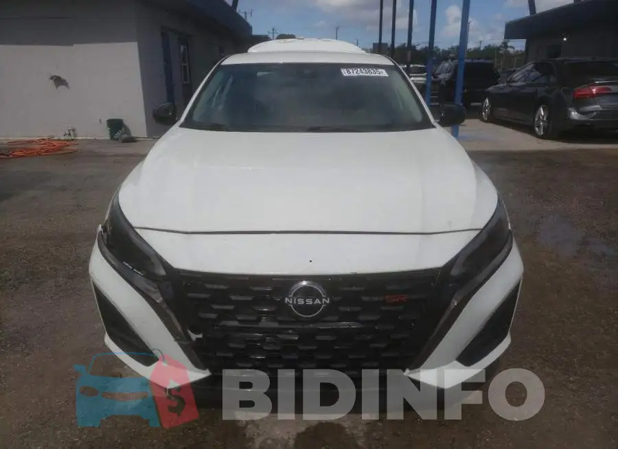 1N4BL4CV6PN332803 Photo# 5