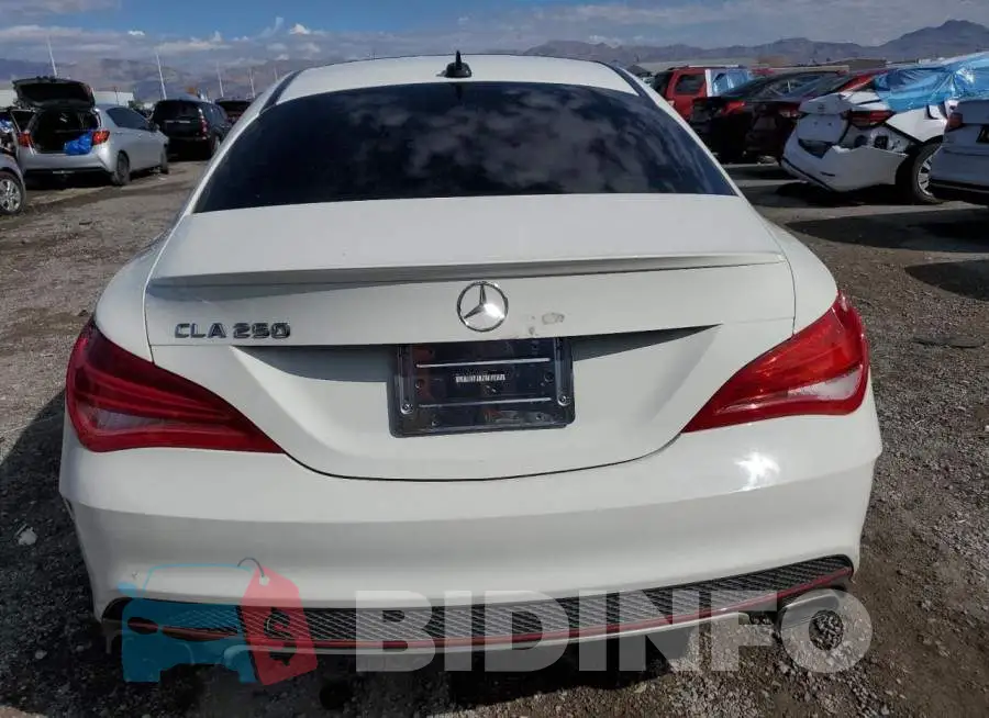 WDDSJ4EB7GN333404 Photo# 6