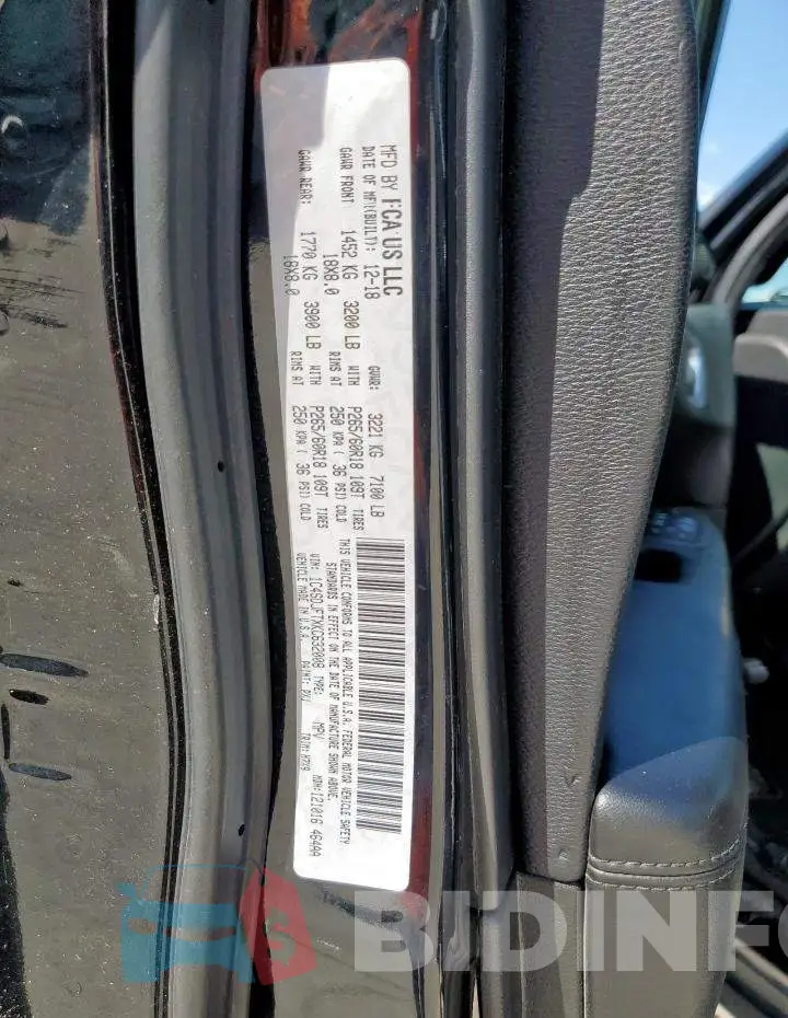 1C4SDJFTXKC632008 Photo# 13