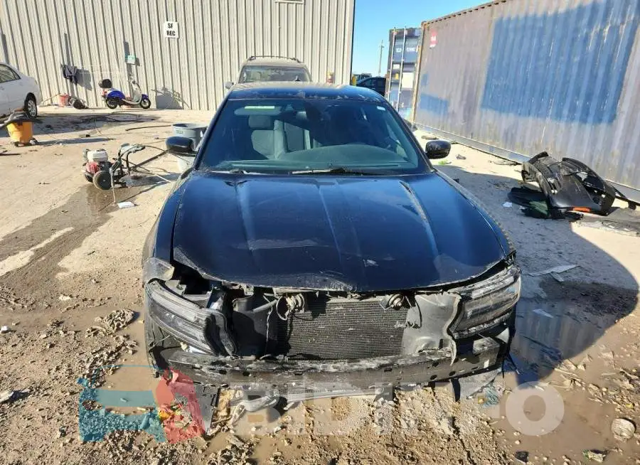 2C3CDXJG9GH189182 Photo# 5