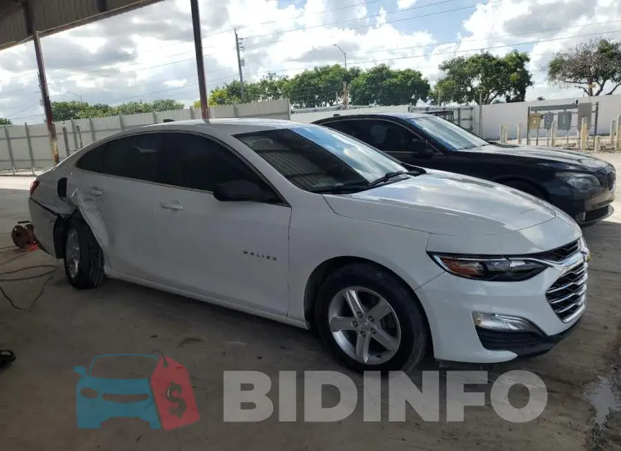 1G1ZB5ST3KF224815 Photo# 4