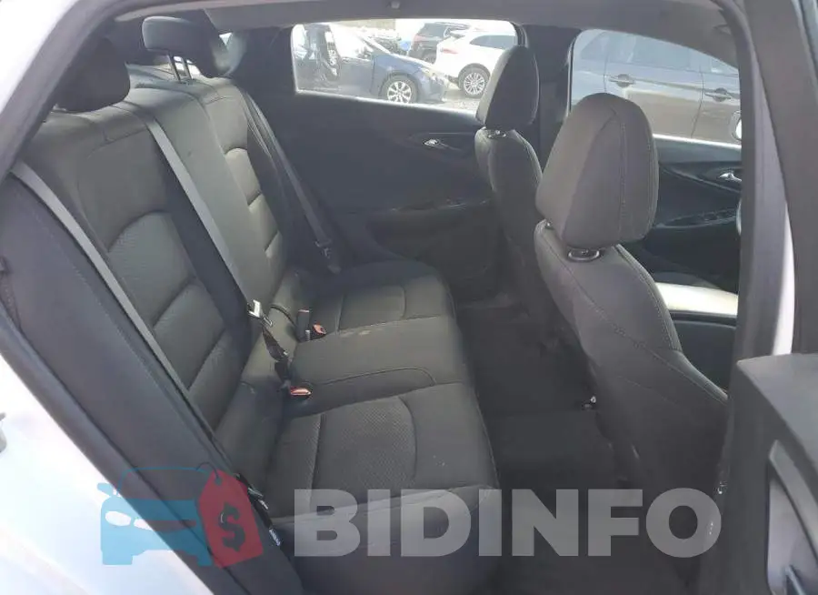1G1ZB5ST6LF015215 Photo# 10