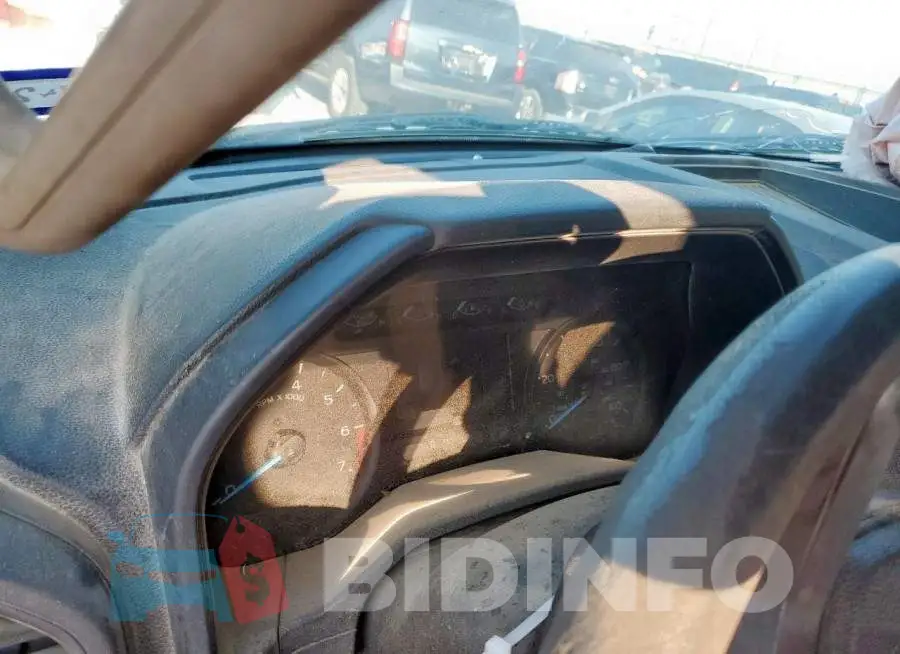1FT7X2A69HEB34867 Photo# 9
