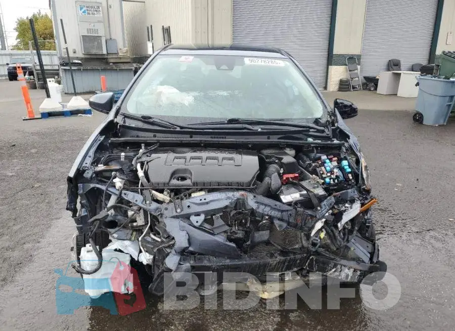 2T1BURHEXHC940485 Photo# 5