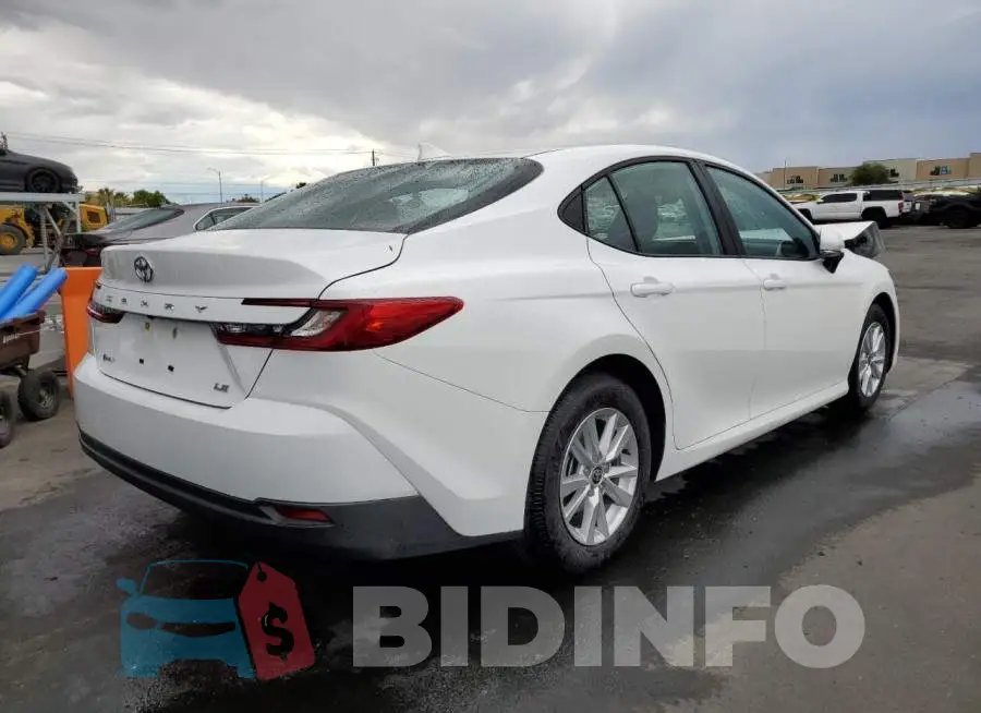 4T1DAACK1SU137909 Photo# 3