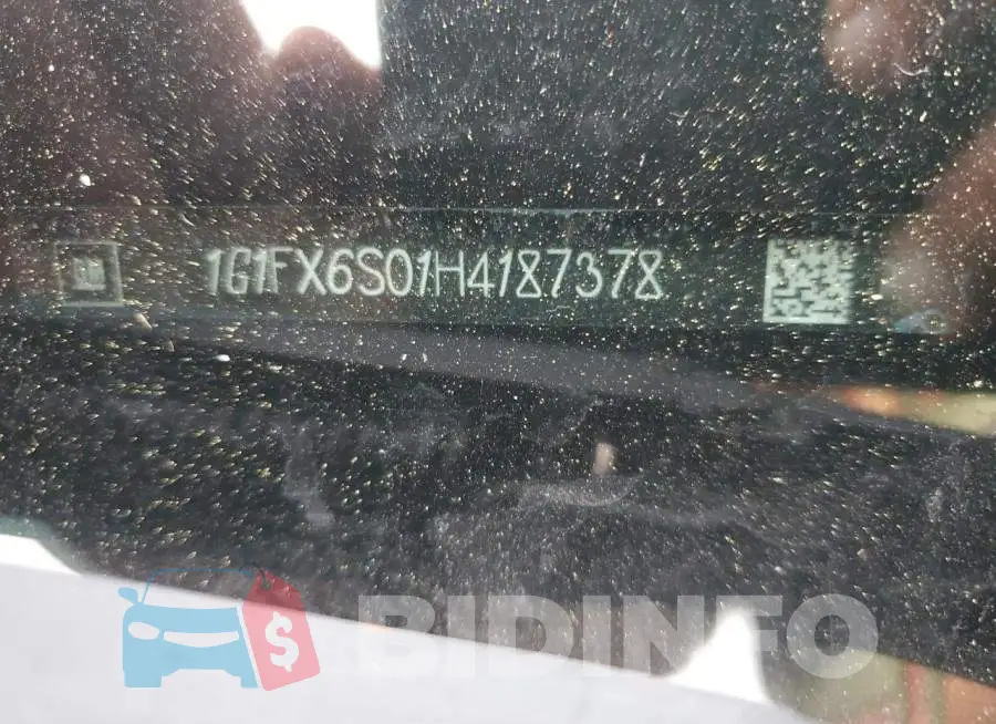 1G1FX6S01H4187378 Photo# 12