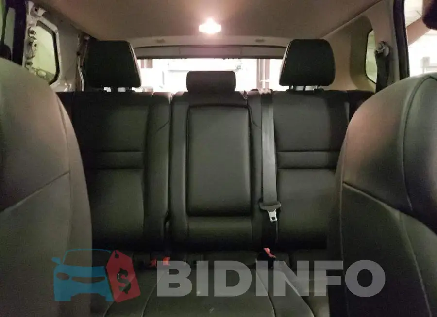JN8BT3BBXSW143638 Photo# 10