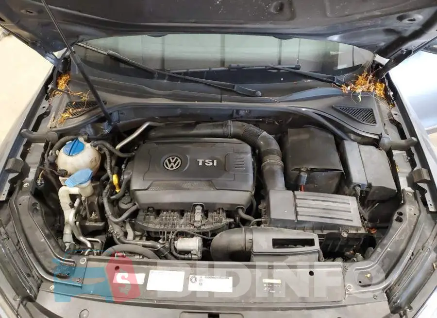 1VWBS7A33GC031656 Photo# 11