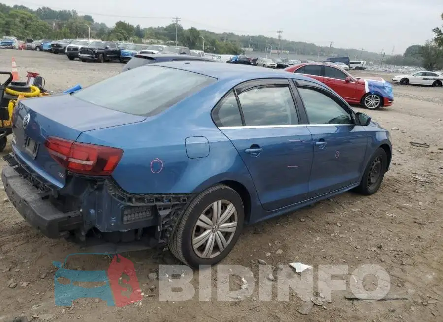 3VW2B7AJ6HM404008 Photo# 3