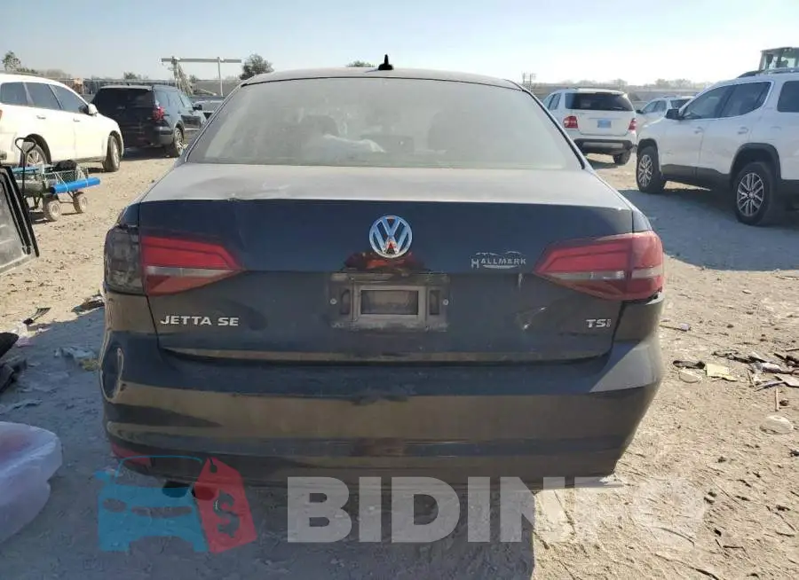 3VWD67AJ7GM385061 Photo# 6