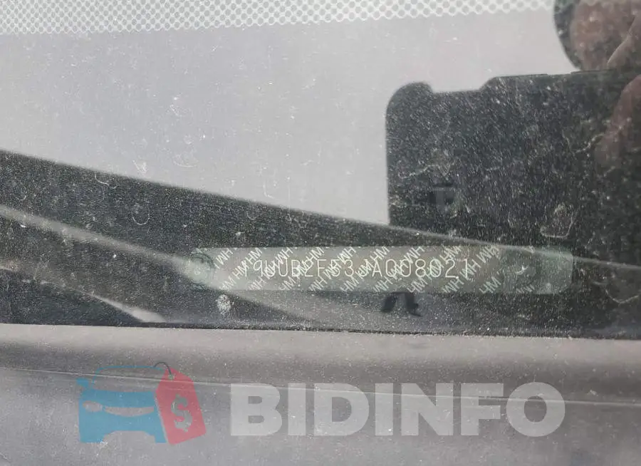 19UUB2F53JA008021 Photo# 12