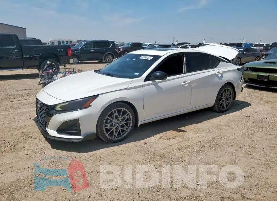 1N4AL4CV1PN303804 Photo# 1