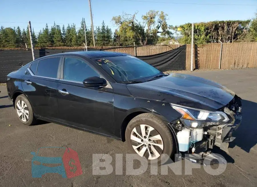 1N4BL4BVXLC225132 Photo# 4
