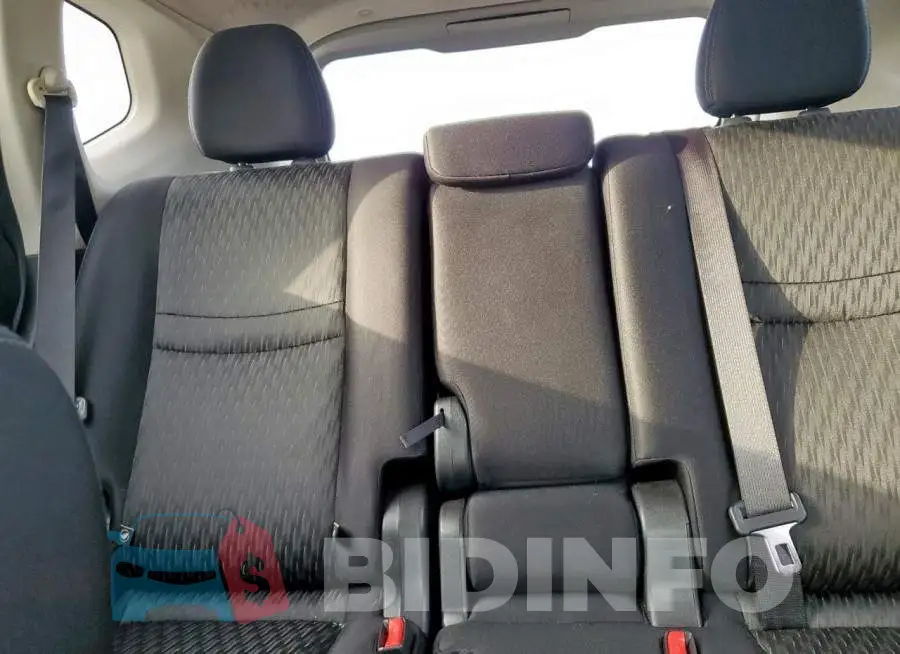 JN8AT2MTXHW131879 Photo# 10