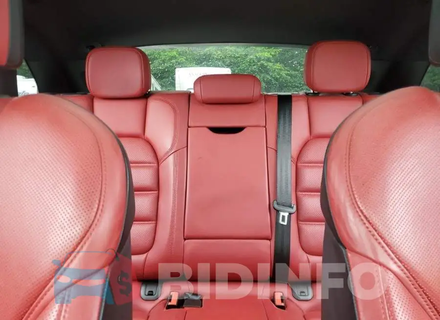 WP1AB2A52GLB47450 Photo# 10