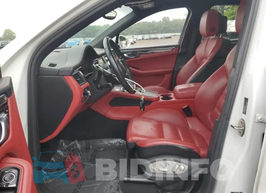 WP1AB2A52GLB47450 Photo# 7