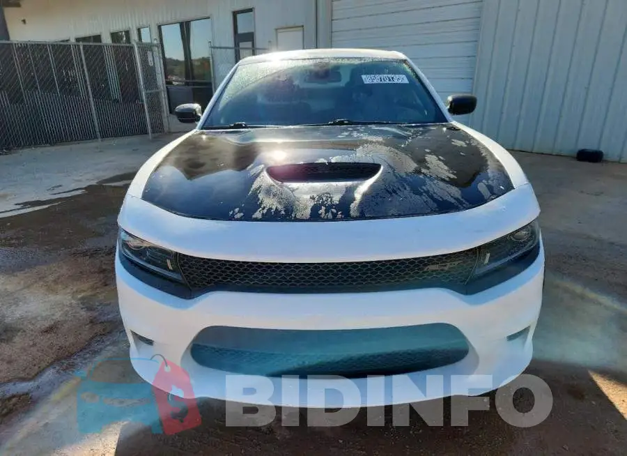 2C3CDXHG9PH554496 Photo# 5