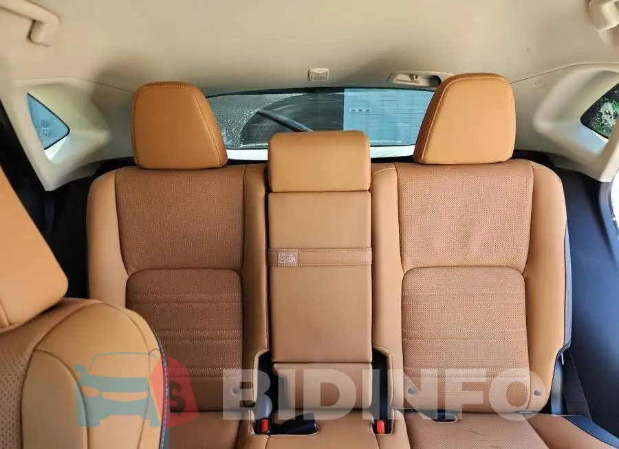 JTJDARBZ8L5015607 Photo# 10