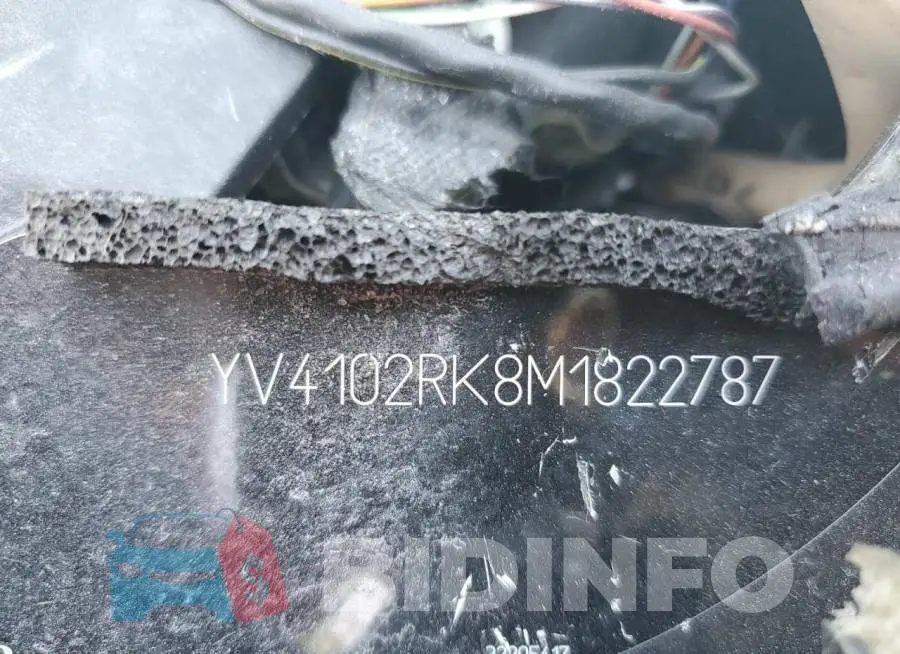 YV4102RK8M1822787 Photo# 13