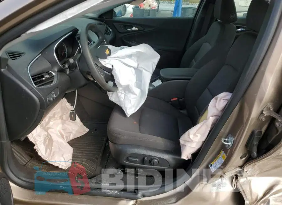 1G1ZD5ST0JF155168 Photo# 7