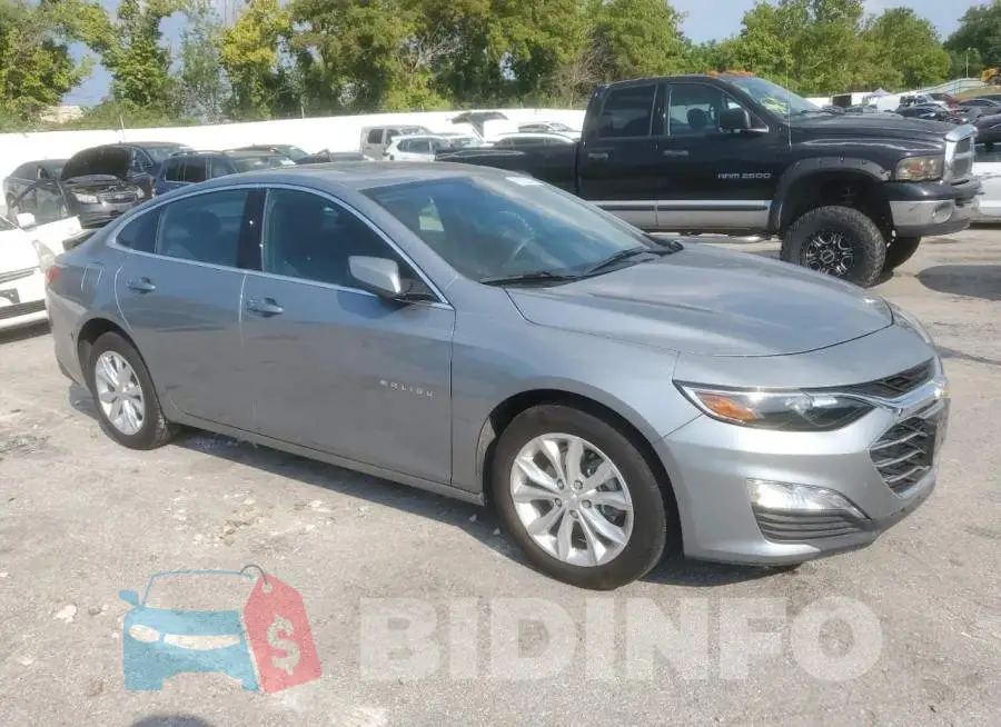 1G1ZD5ST2RF149996 Photo# 4