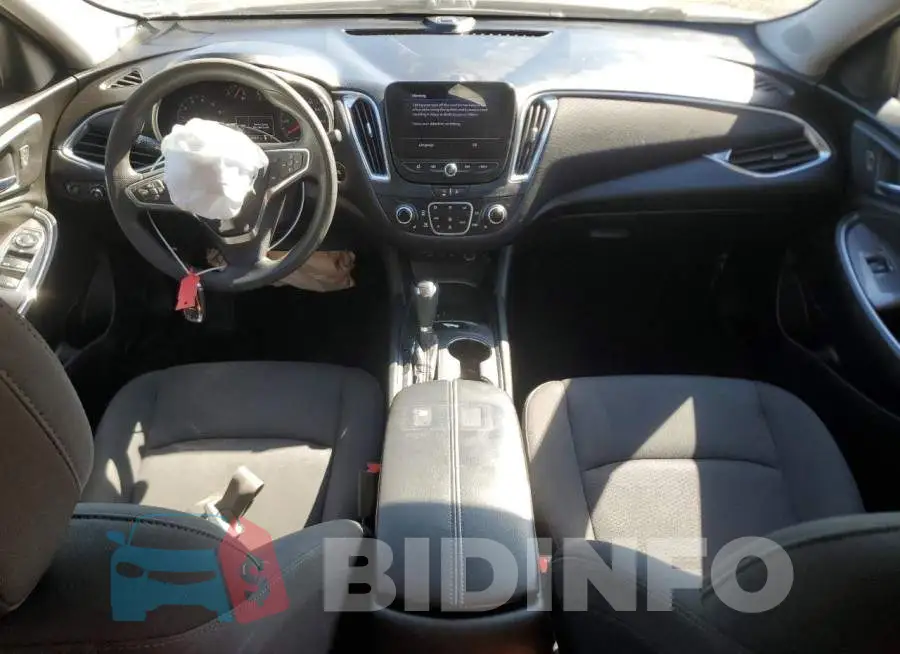 1G1ZD5ST9LF010004 Photo# 8