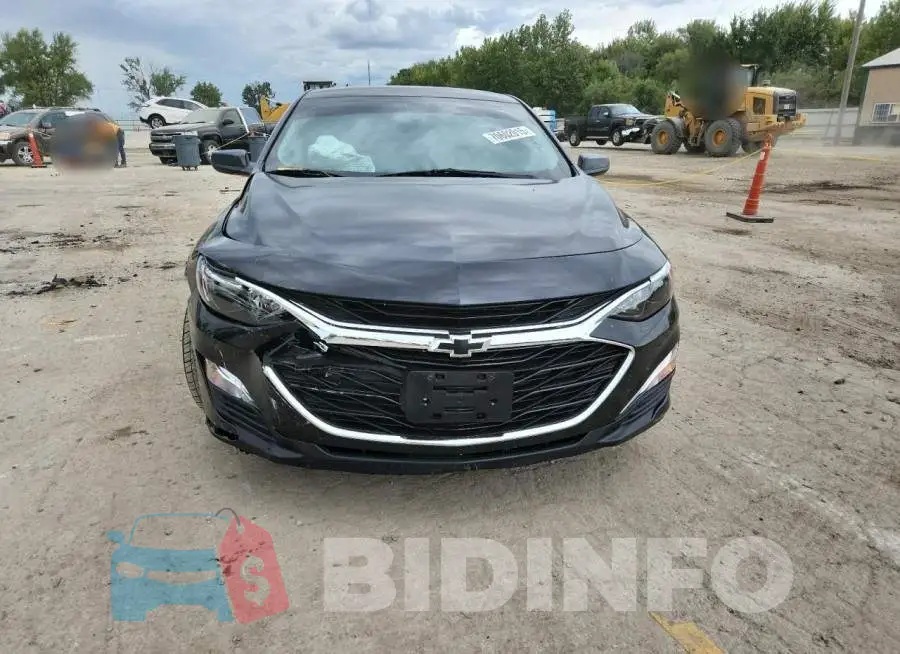 1G1ZG5ST5NF182895 Photo# 5