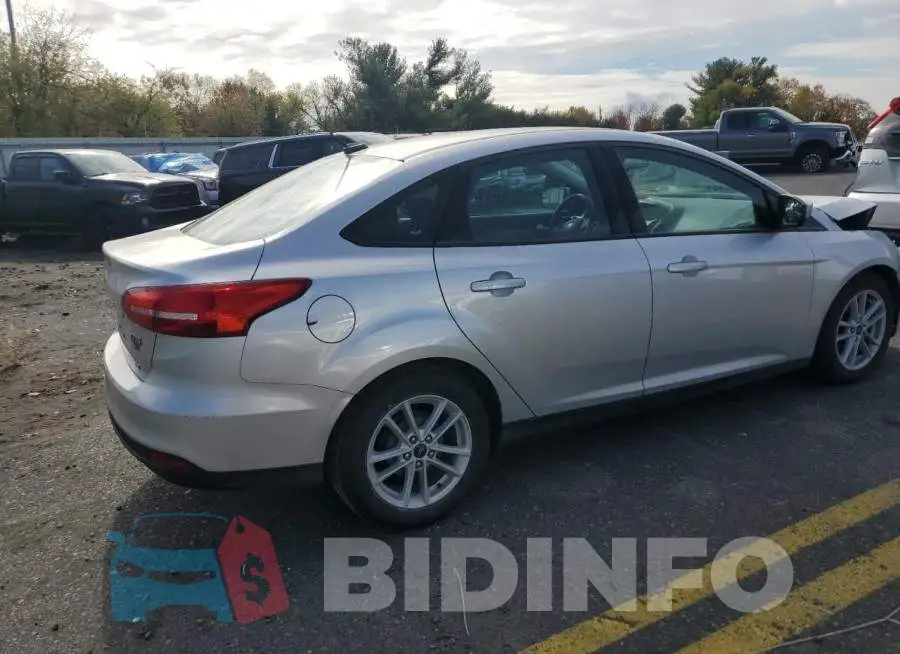 1FADP3F24JL279739 Photo# 3