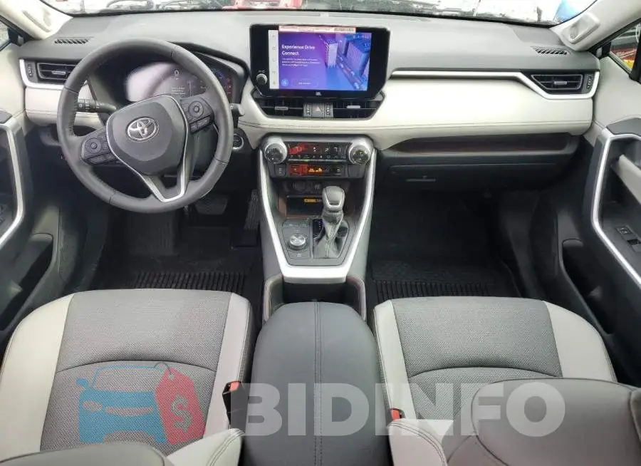 4T3D6RFV8RU157579 Photo# 8