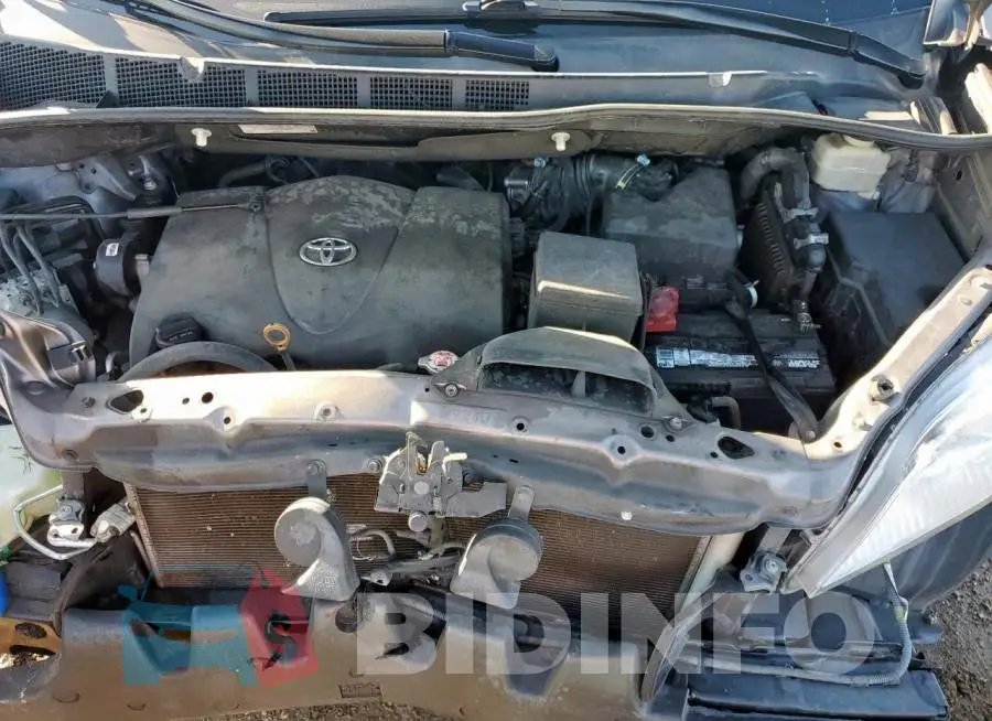 5TDKZ3DC2HS900718 Photo# 12