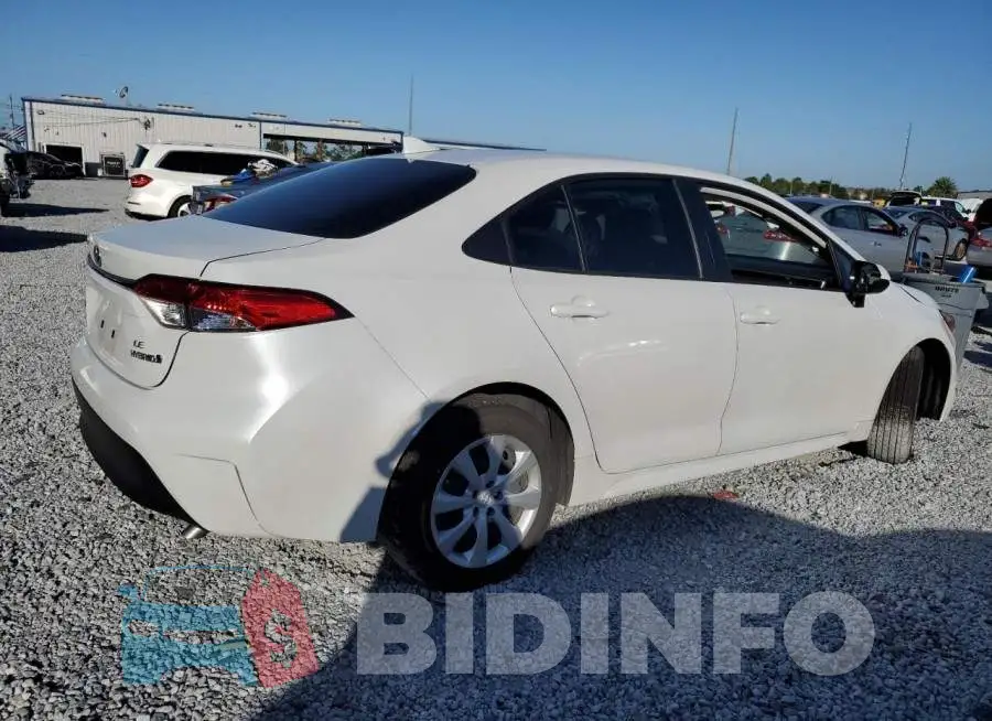 JTDBCMFE8R3061523 Photo# 3