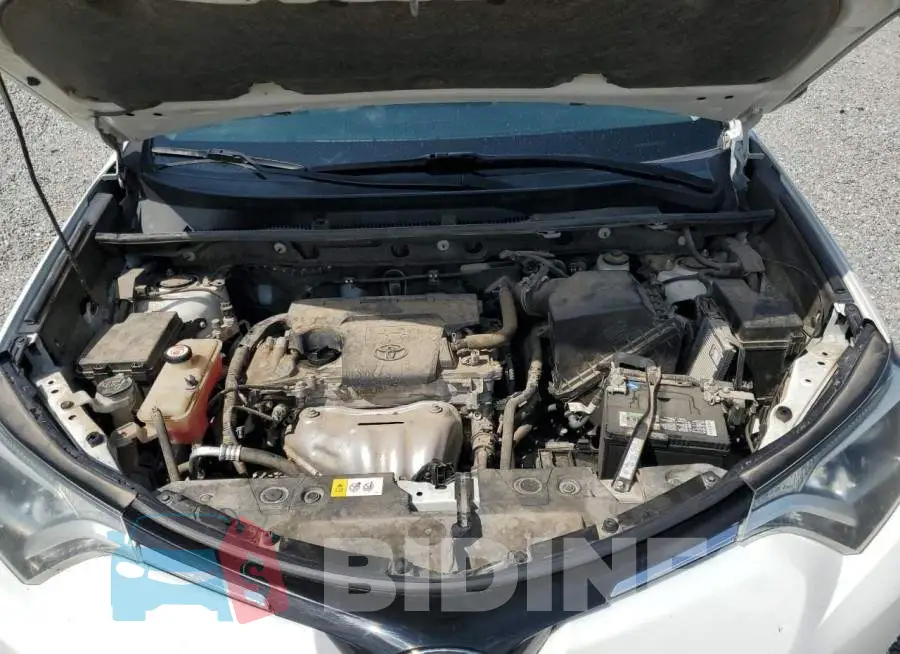 JTMZFREV4GJ098663 Photo# 12