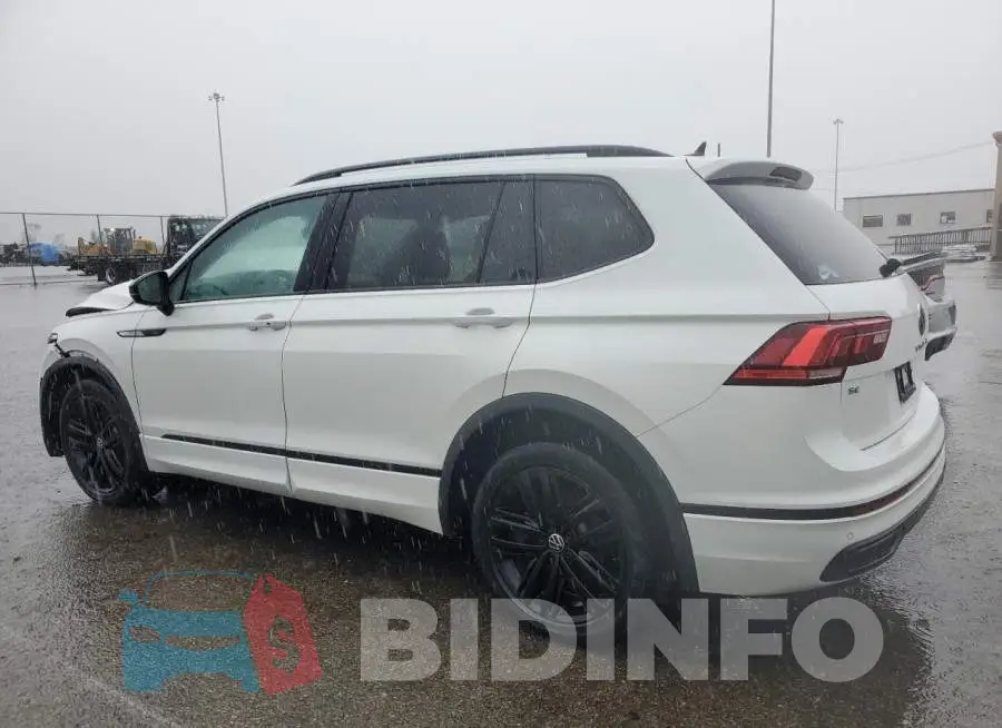 3VVCB7AX5NM060163 Photo# 2