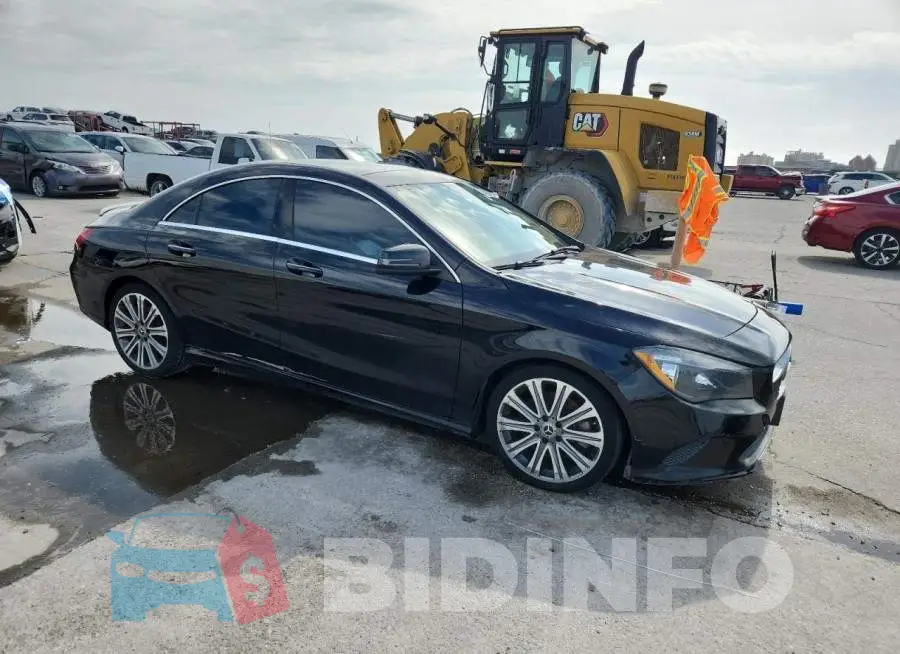 WDDSJ4EB8JN611573 Photo# 4