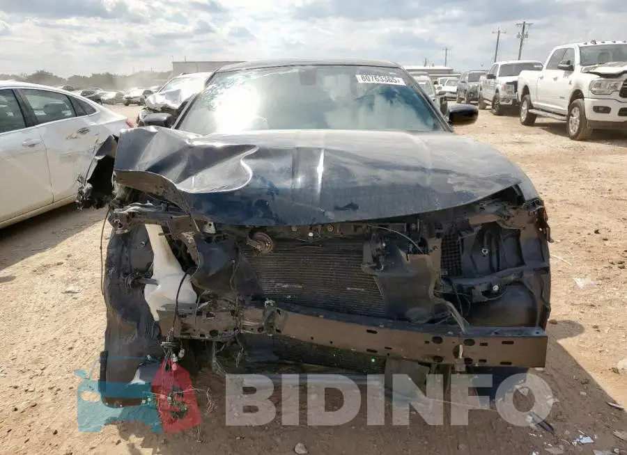 2C3CDXBG6NH208296 Photo# 5