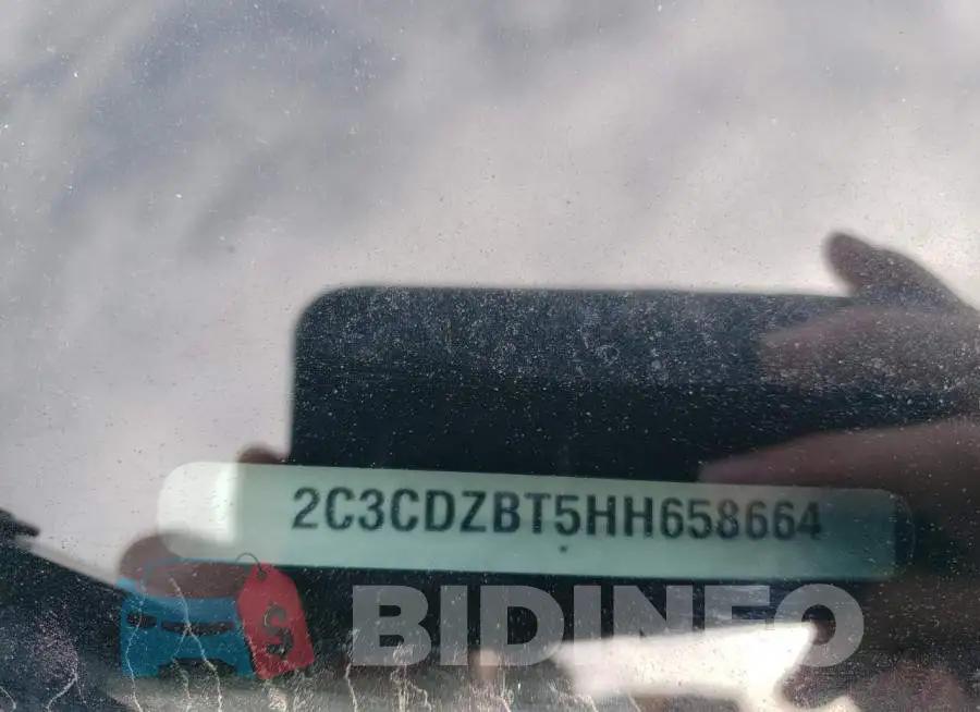 2C3CDZBT5HH658664 Photo# 12