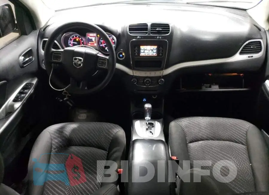 3C4PDCBG8JT505352 Photo# 8