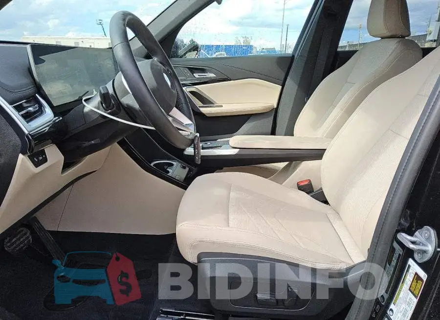 WBX73EF08S5222692 Photo# 7