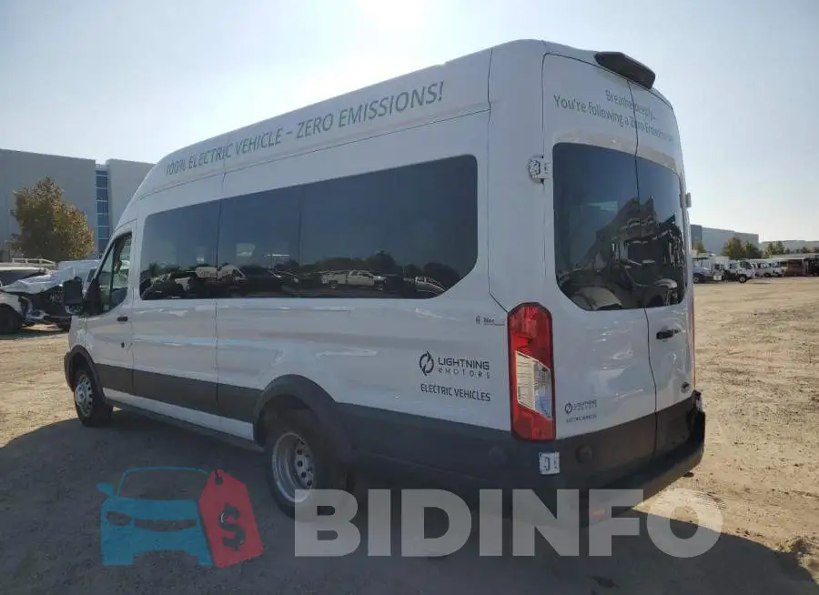 1FDVU4X87LKB61852 Photo# 2