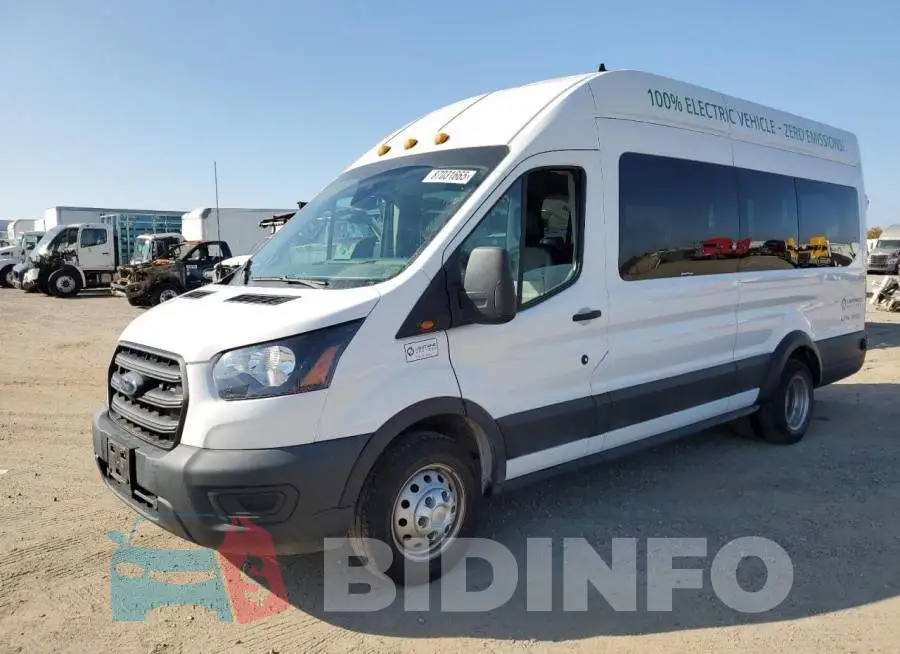 1FDVU4X87LKB61852 Photo# 1