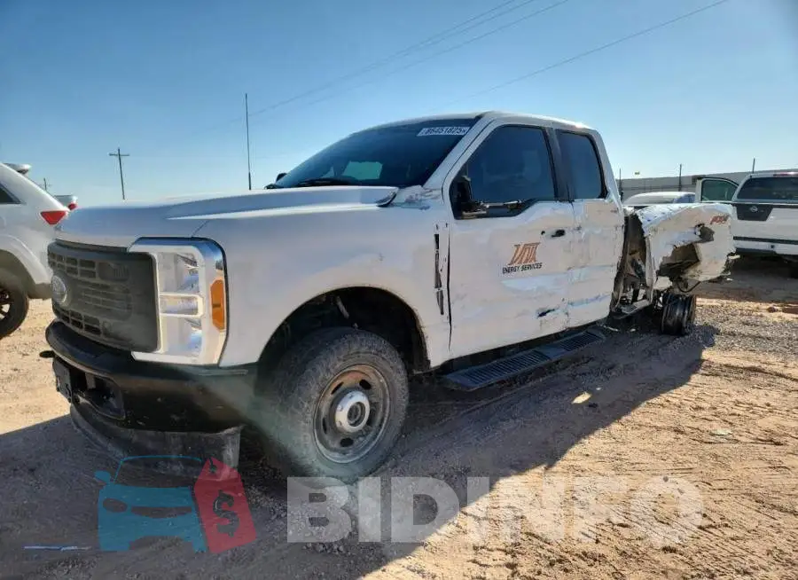 1FT7X2BA7PED17430 Photo# 1