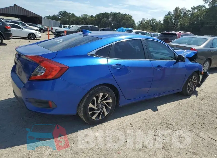 19XFC2F78HE014748 Photo# 3