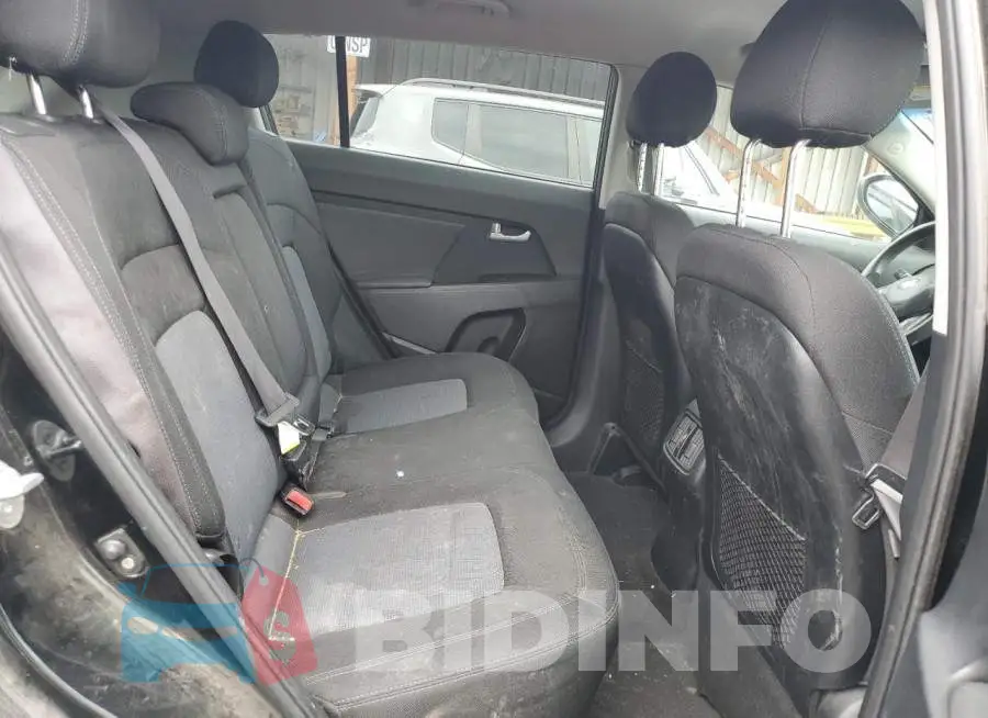 KNDPB3AC6G7808843 Photo# 11