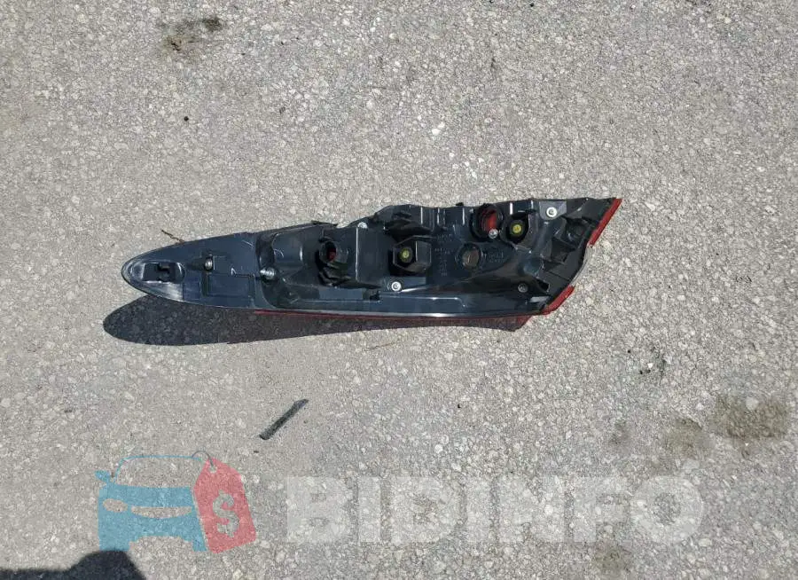 4T1G11AK1LU505667 Photo# 12